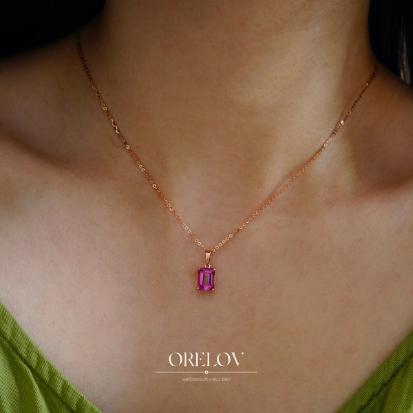 Pink Topaz Pendant - 18k/ 75% Rose Gold