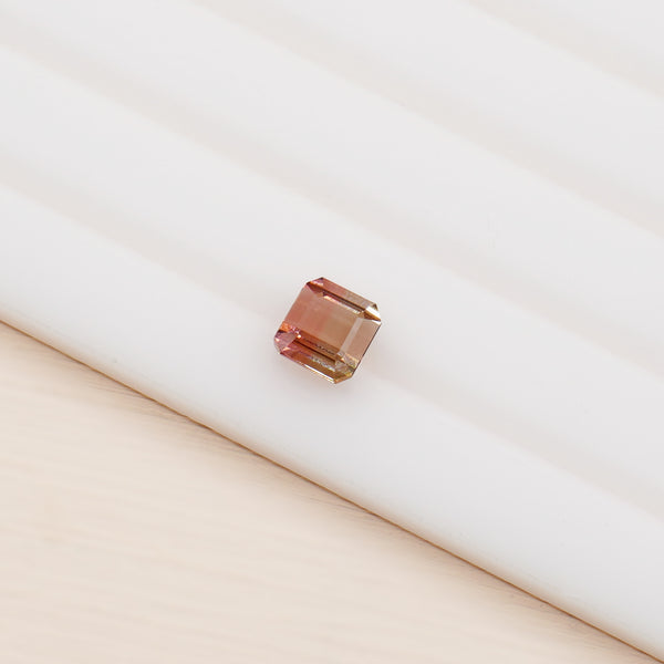 2.65ct Natural Bi-color Tourmaline