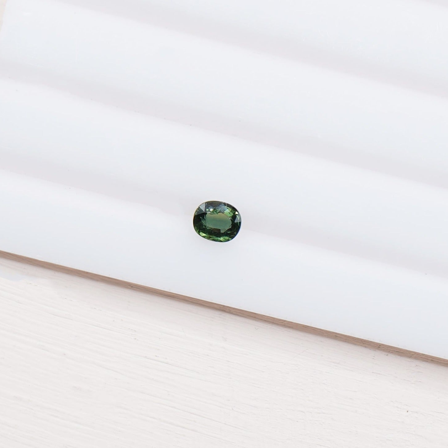 0.96ct Natural Green Sapphire