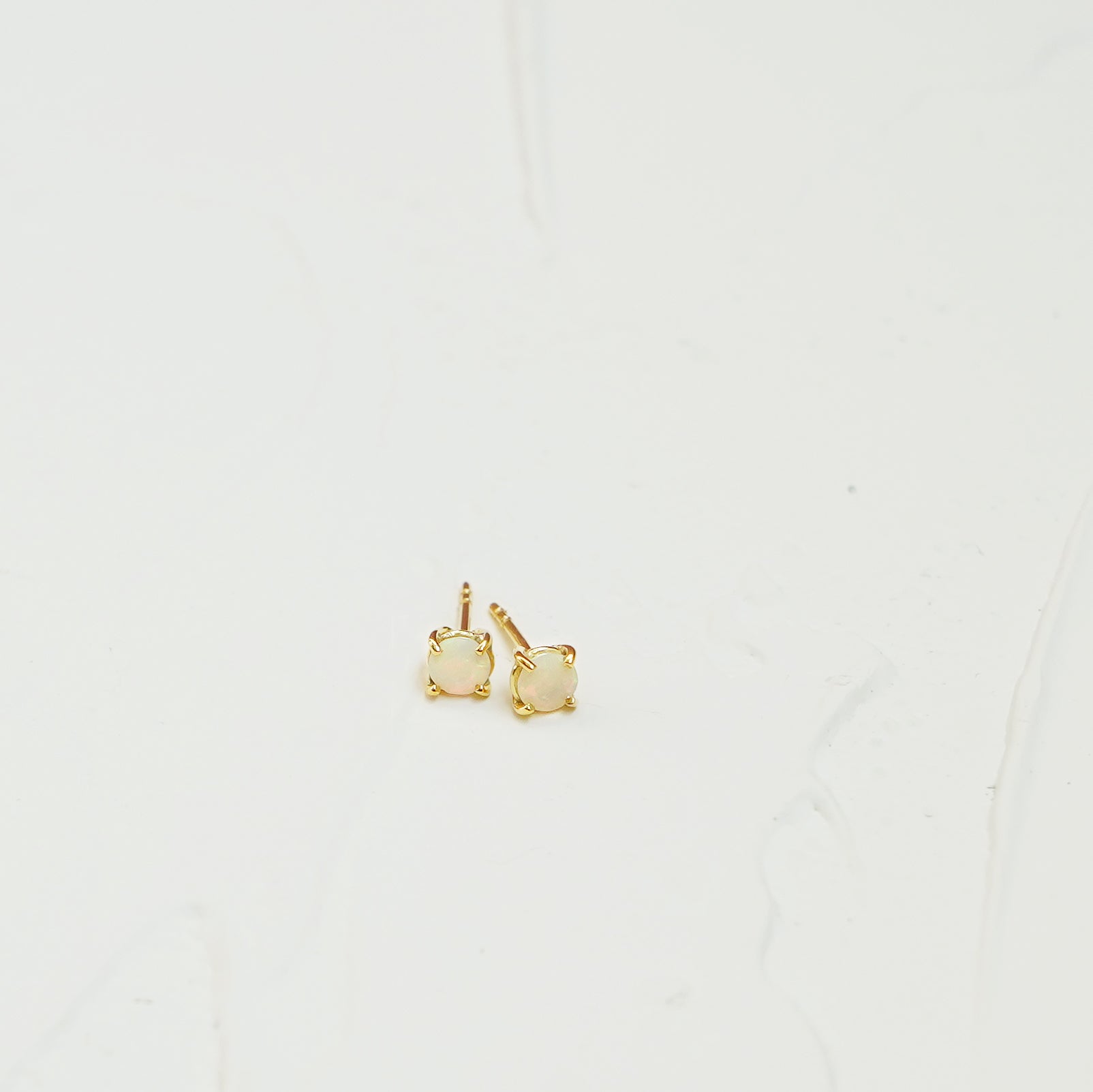 Celeste Earrings - 18k/ 75% Gold