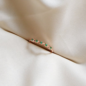 Dotty Ring (Emerald) - 18k/ 75% Rose Gold